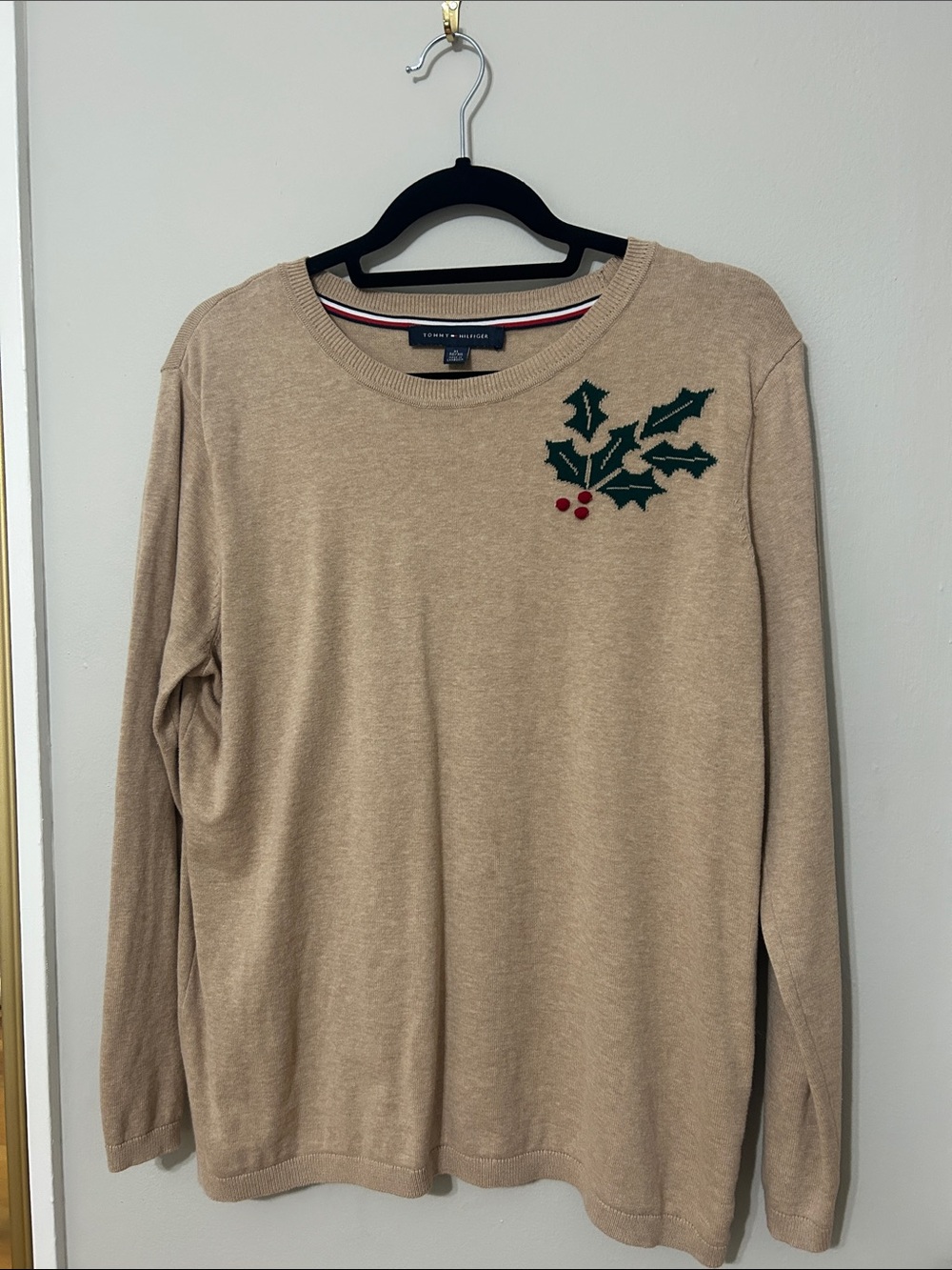 Tommy Hilfiger Holly Berry Sweater